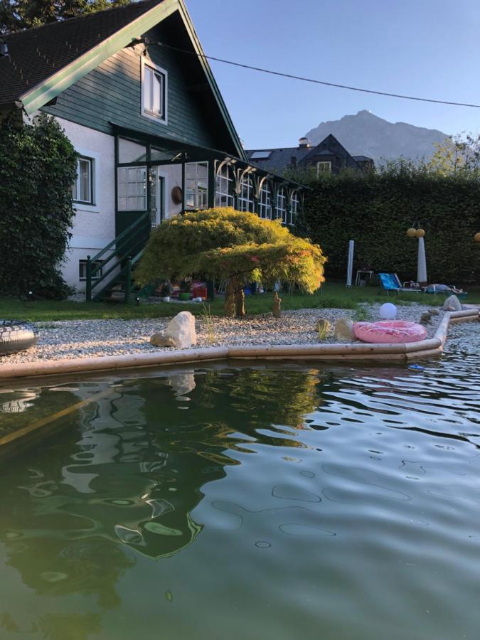 Haus in Anif bei Salzburg mit Sauna und Garten mit Badeteich Exterior foto